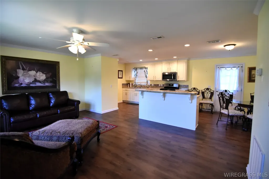 301 Camellia Drive Enterprise AL 36330