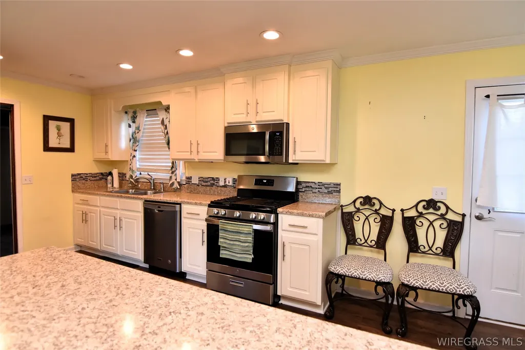 301 Camellia Drive Enterprise AL 36330