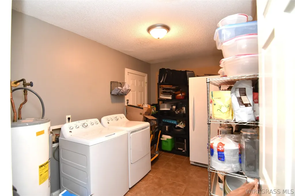 2541 E Highway 27 Ozark AL 36360
