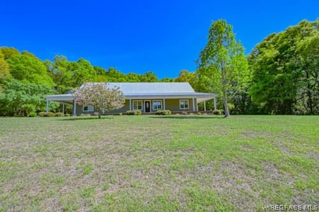 5344 County Road 606 Enterprise AL 36330