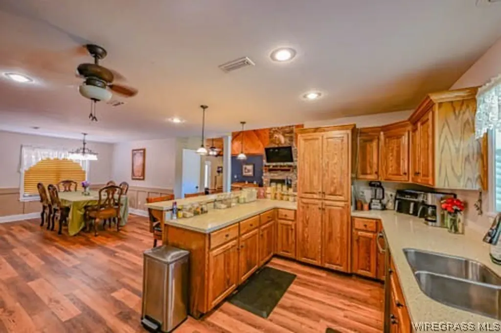 5344 County Road 606 Enterprise AL 36330