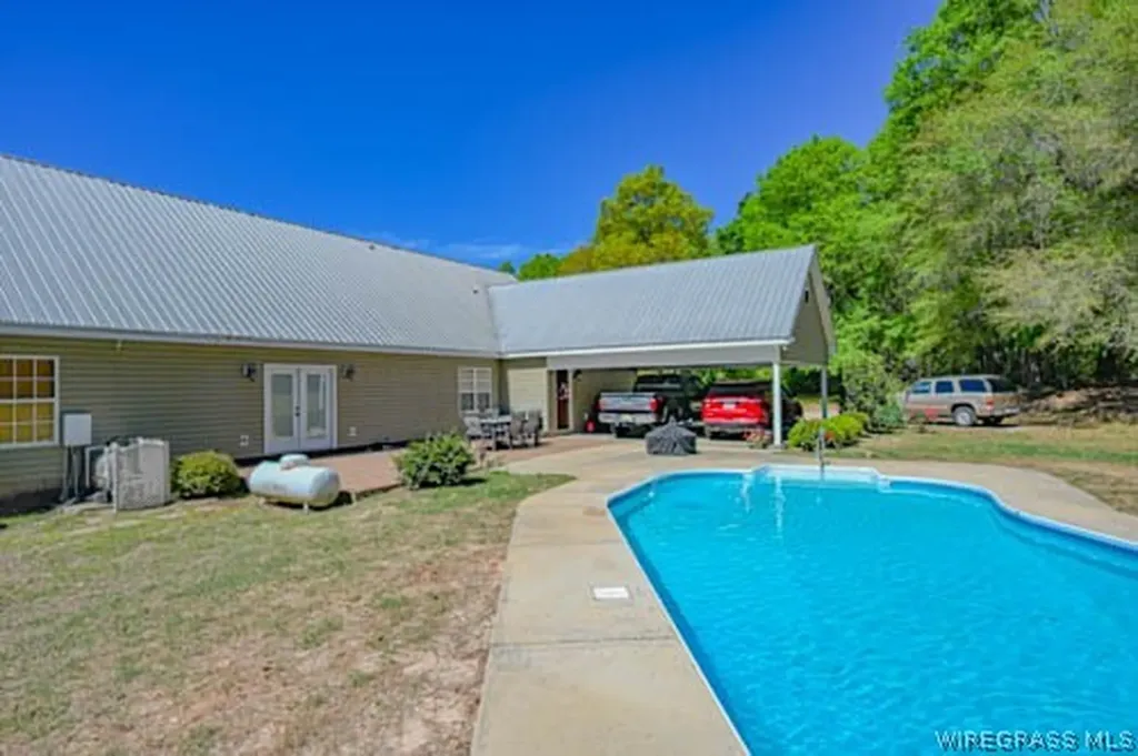 5344 County Road 606 Enterprise AL 36330