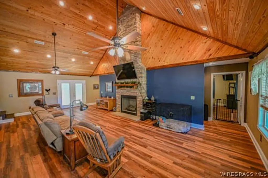 5344 County Road 606 Enterprise AL 36330