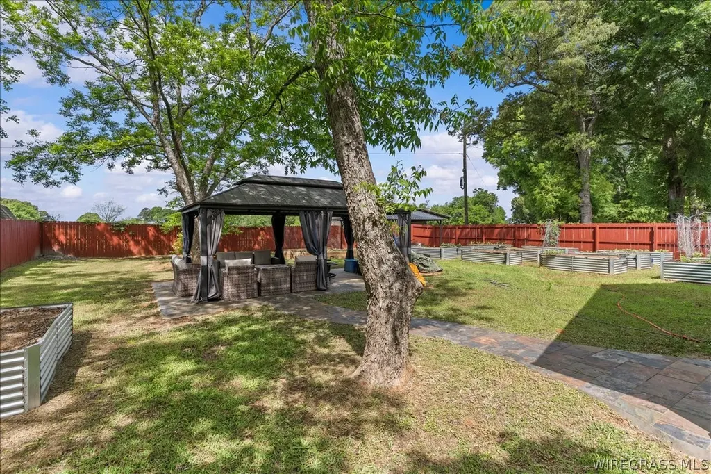 178 Dale Avenue Enterprise AL 36330