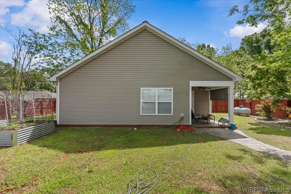178 Dale Avenue Enterprise AL 36330