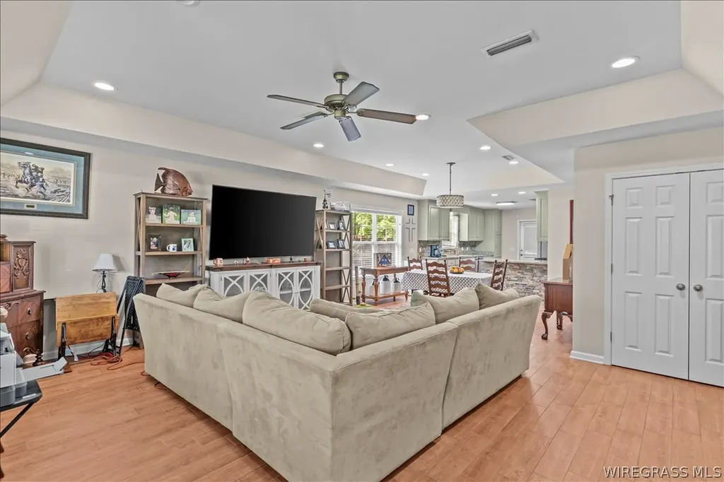 178 Dale Avenue Enterprise AL 36330