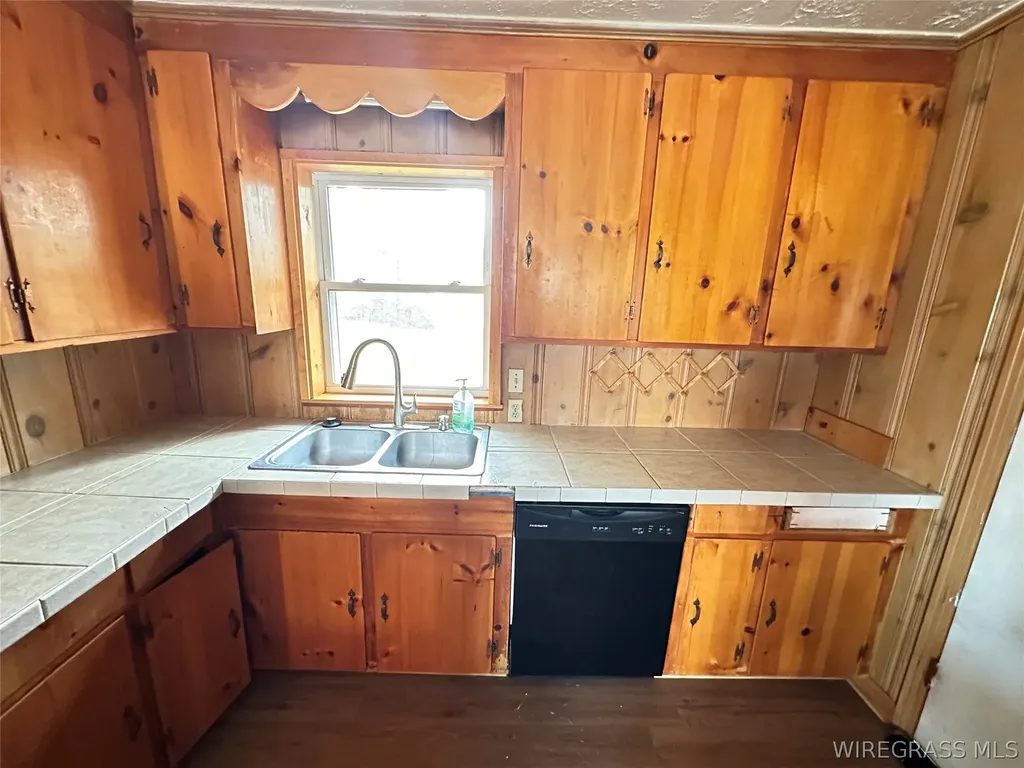 304 Pinehurst Drive Enterprise AL 36330