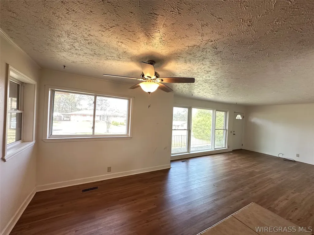 304 Pinehurst Drive Enterprise AL 36330