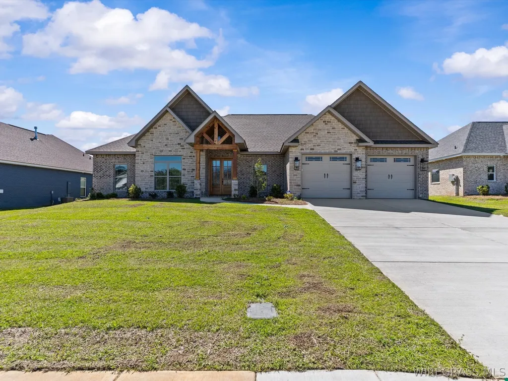325 Lakes Drive Enterprise AL 36330
