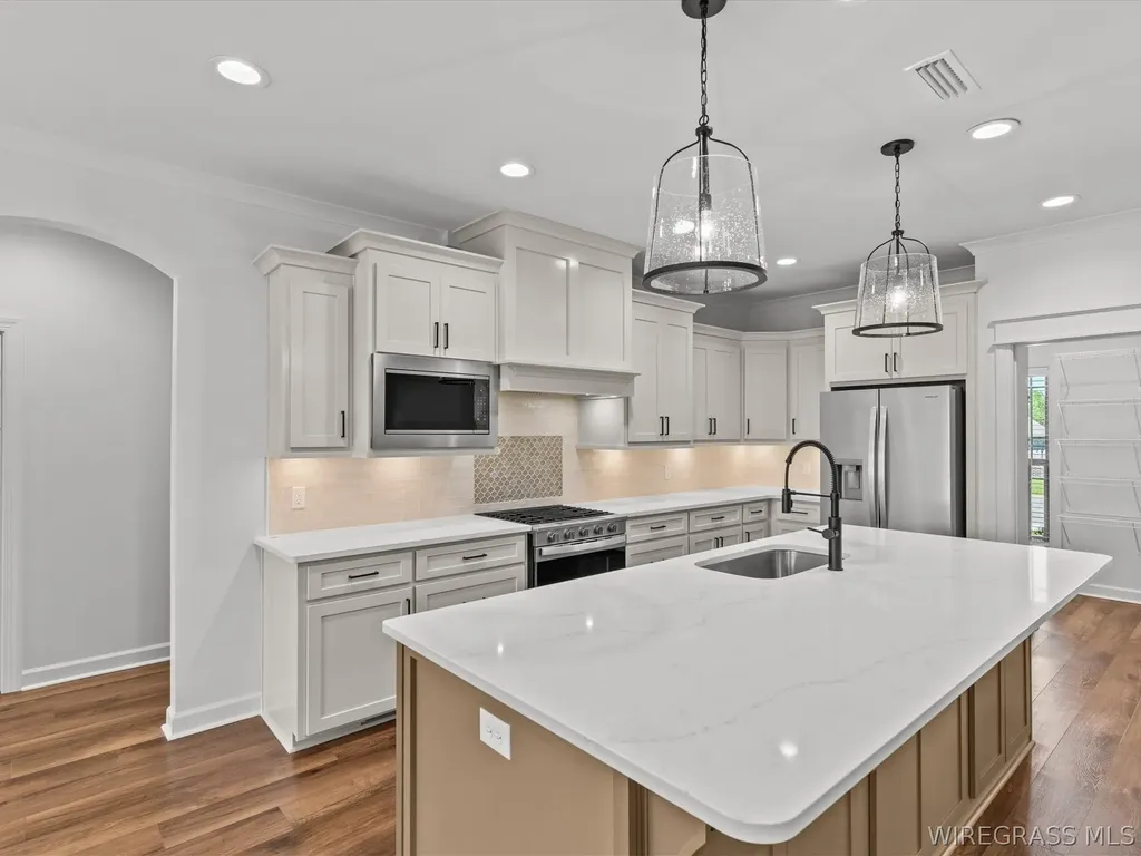 325 Lakes Drive Enterprise AL 36330