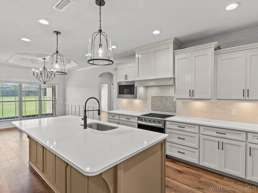 325 Lakes Drive Enterprise AL 36330