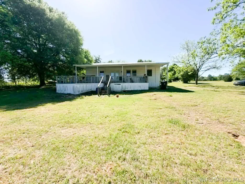 4382 S County Road 20 Ozark AL 36360