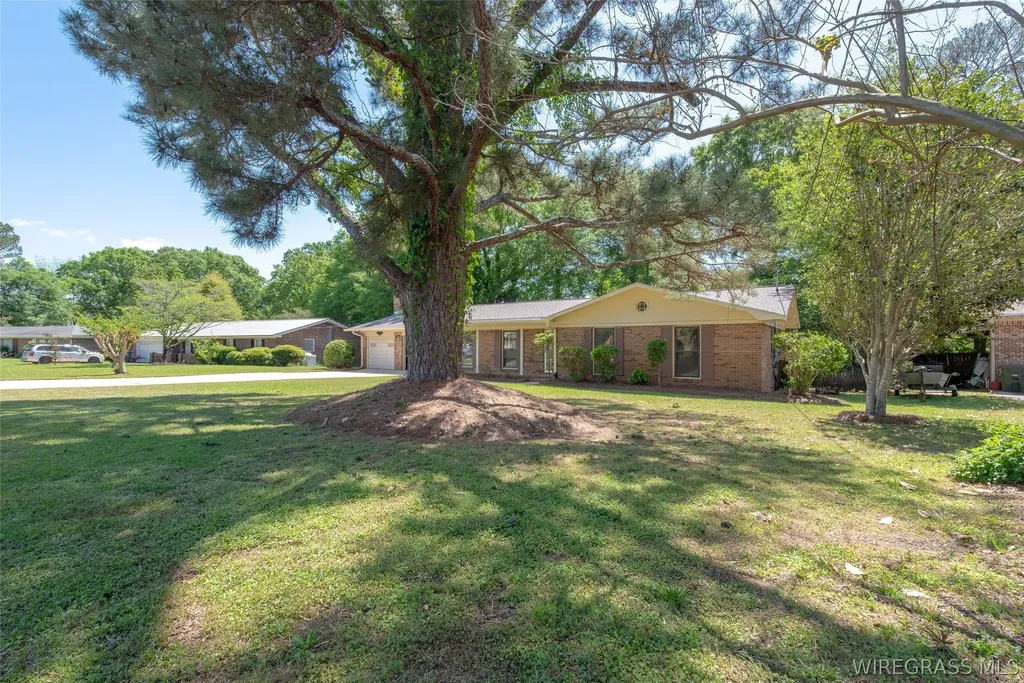 104 Olive Springs Drive Enterprise AL 36330