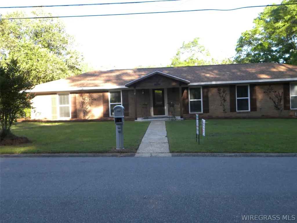 599 Parker Hills Drive Ozark AL 36360