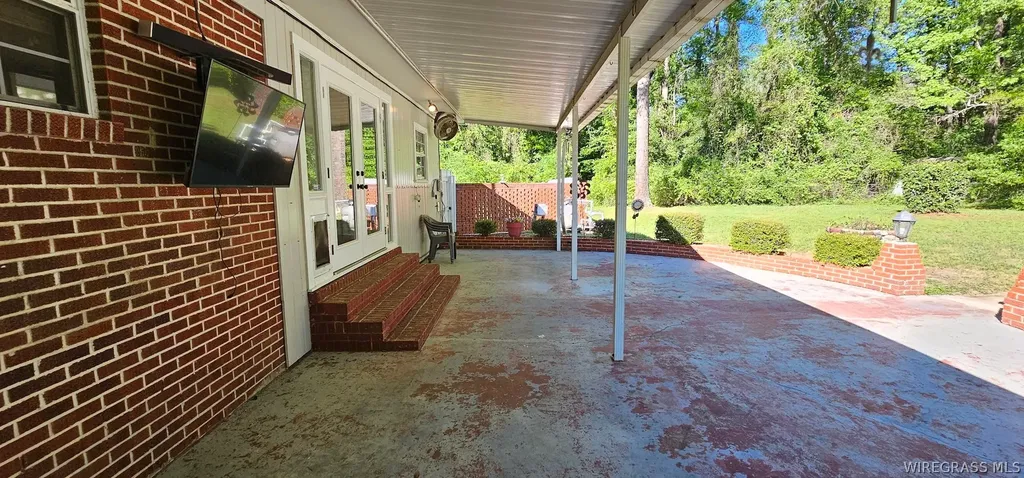 1213 Skipperville Road Ozark AL 36360