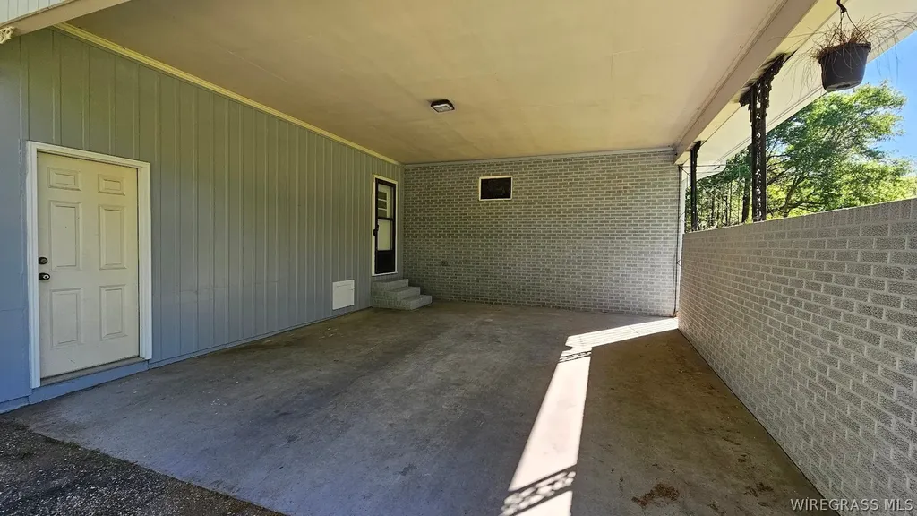 1213 Skipperville Road Ozark AL 36360