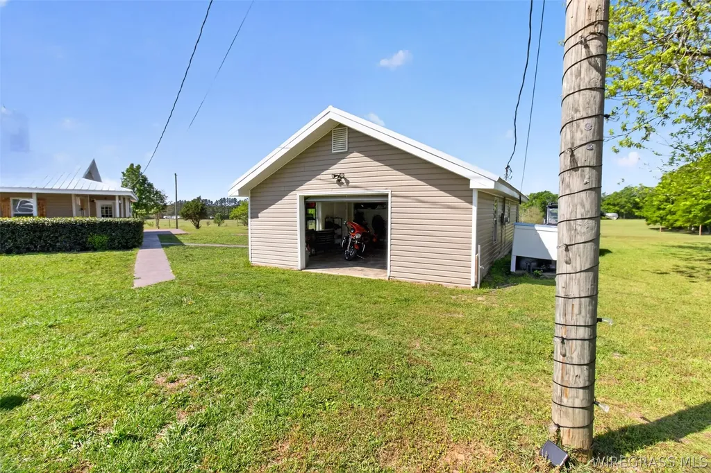 1247 County Road 2250 Goshen AL 36035