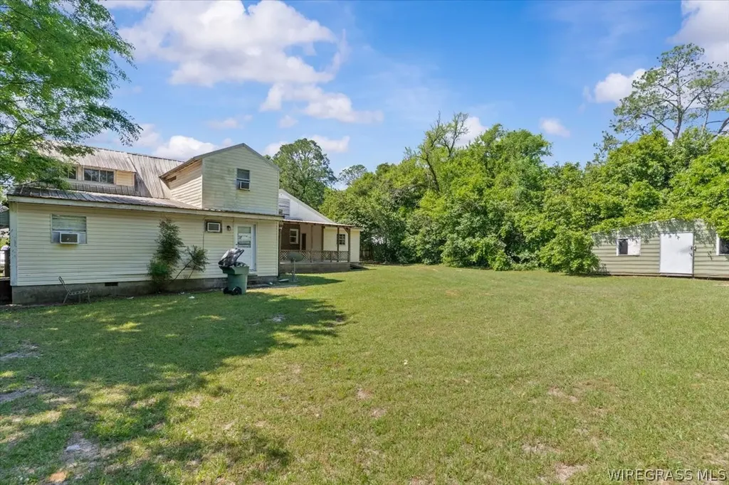 445 E Eufaula Street Ozark AL 36360