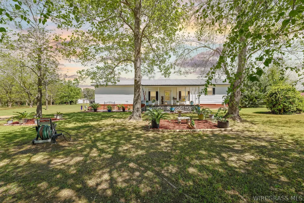 1837 W Cook Road Dothan AL 36301