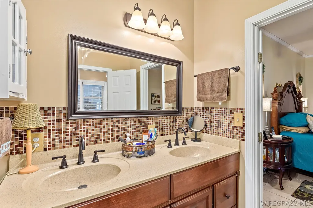 1837 W Cook Road Dothan AL 36301