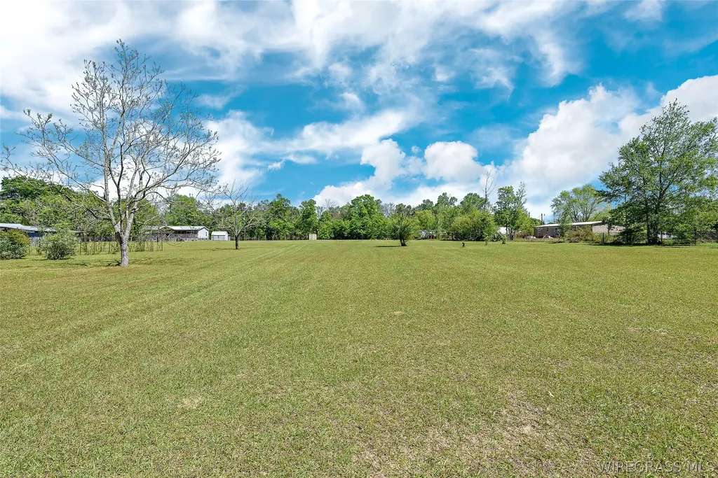 1837 W Cook Road Dothan AL 36301