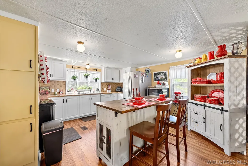 1837 W Cook Road Dothan AL 36301