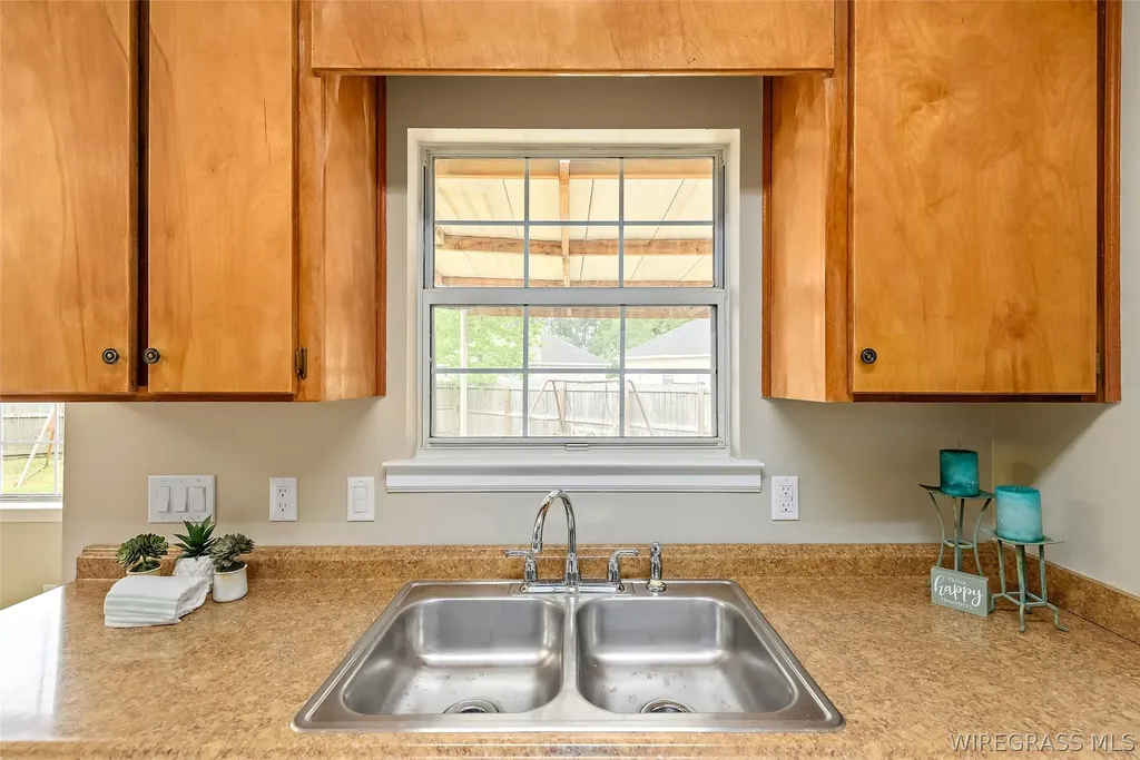 196 Beauville Drive Kinsey AL 36303