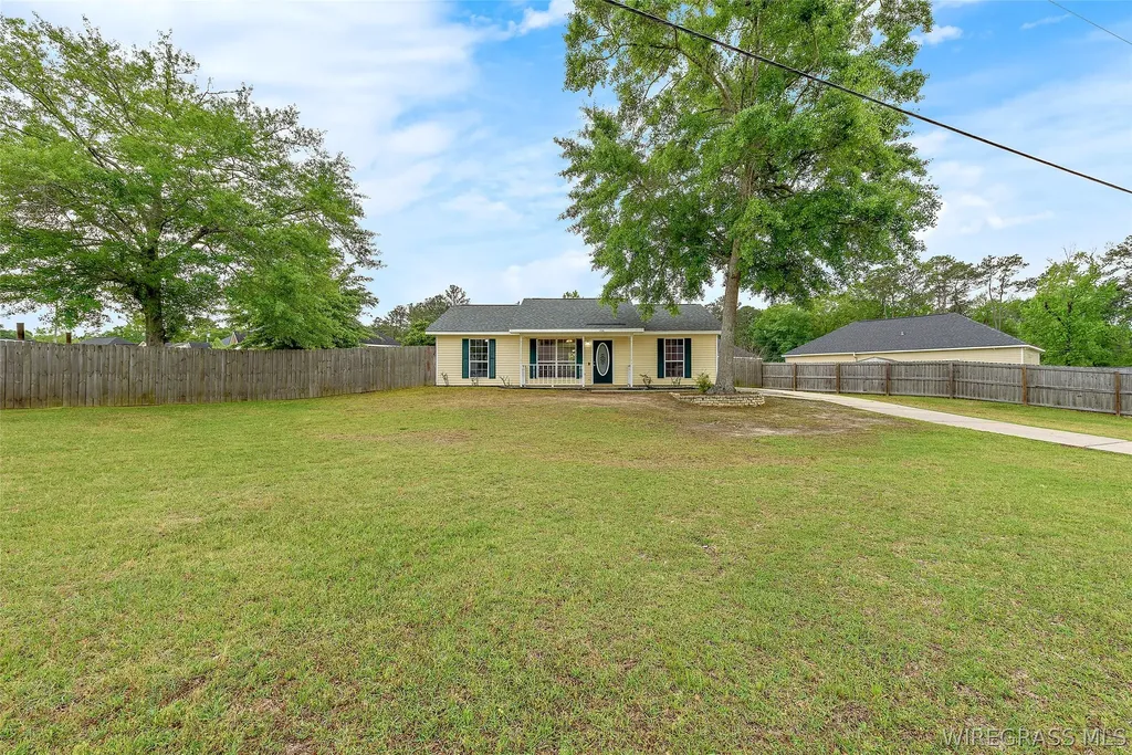 196 Beauville Drive Kinsey AL 36303
