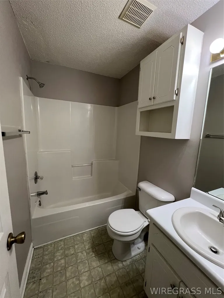 159 Commons Drive Enterprise AL 36330