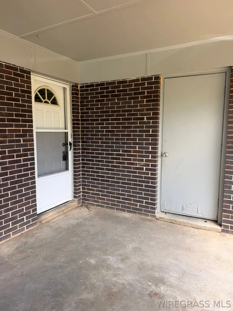 304 Dixie Drive Enterprise AL 36330