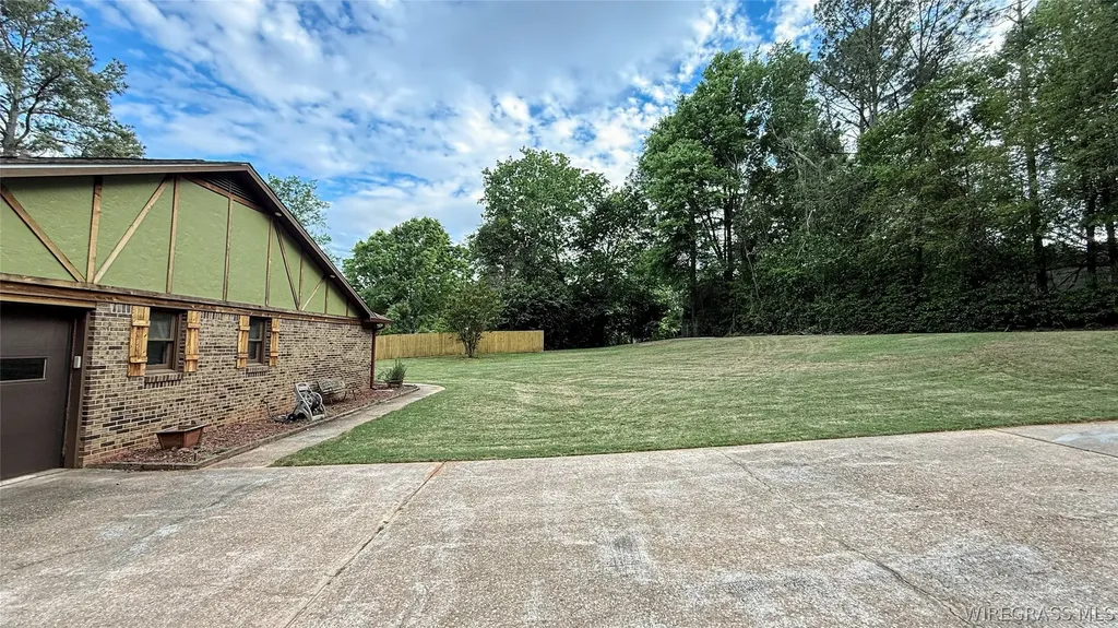 10936 County Road 1 Enterprise AL 36330