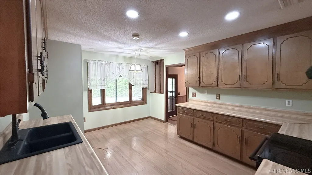 10936 County Road 1 Enterprise AL 36330