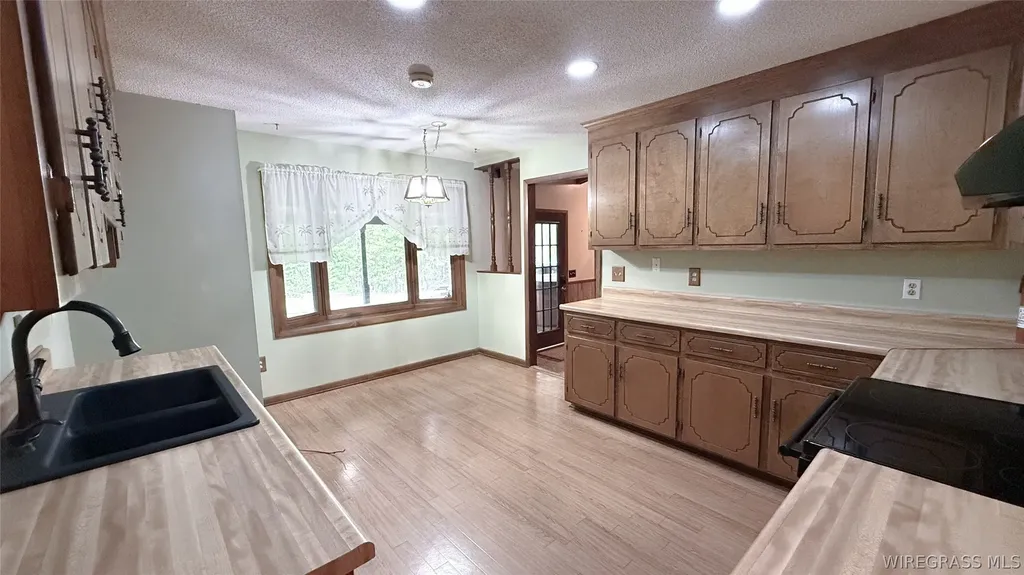 10936 County Road 1 Enterprise AL 36330