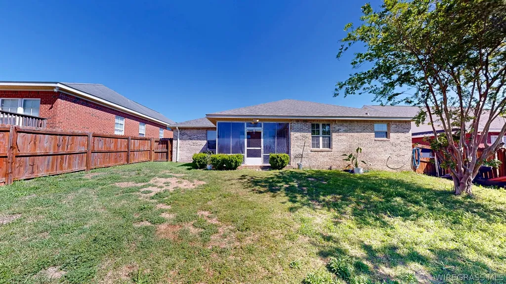 516 Sprucepine Road Dothan AL 36301