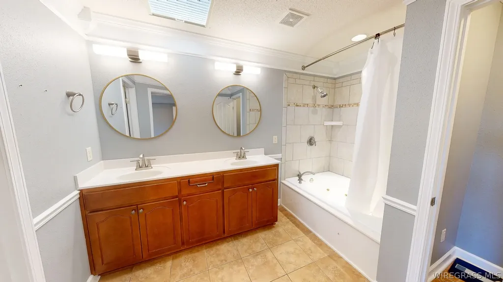 516 Sprucepine Road Dothan AL 36301
