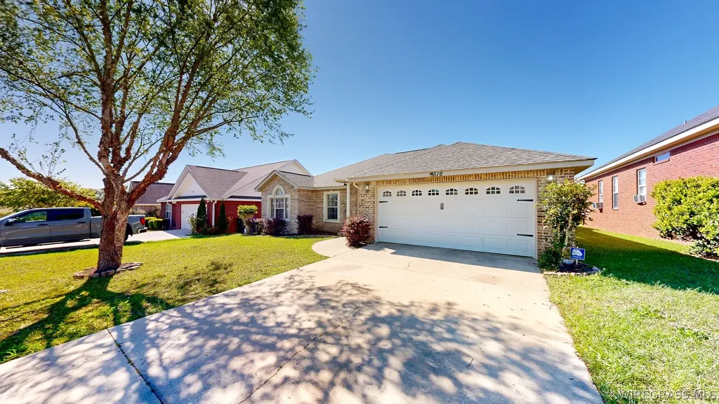 516 Sprucepine Road Dothan AL 36301
