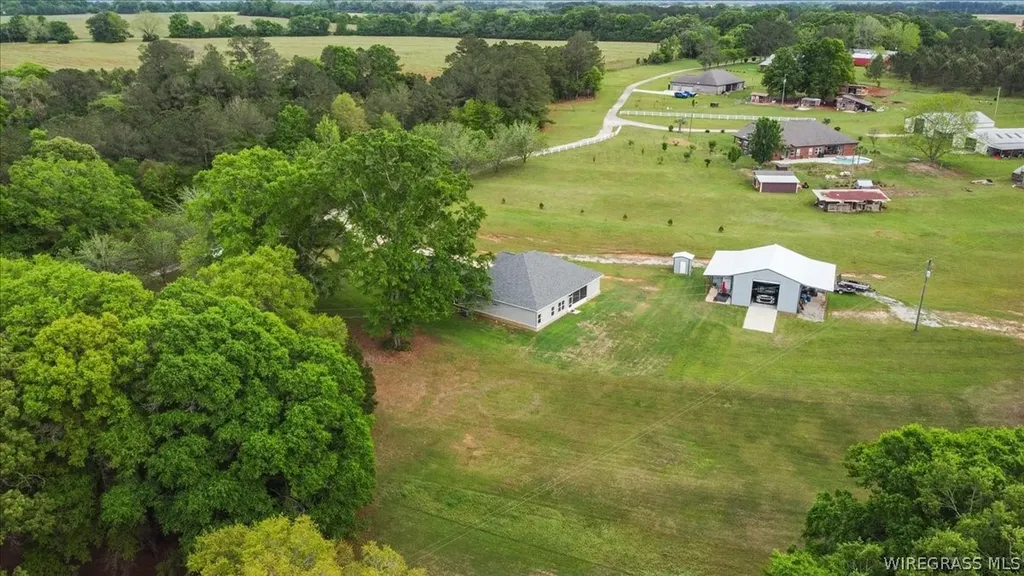 1207 County Road 1 Daleville AL 36322