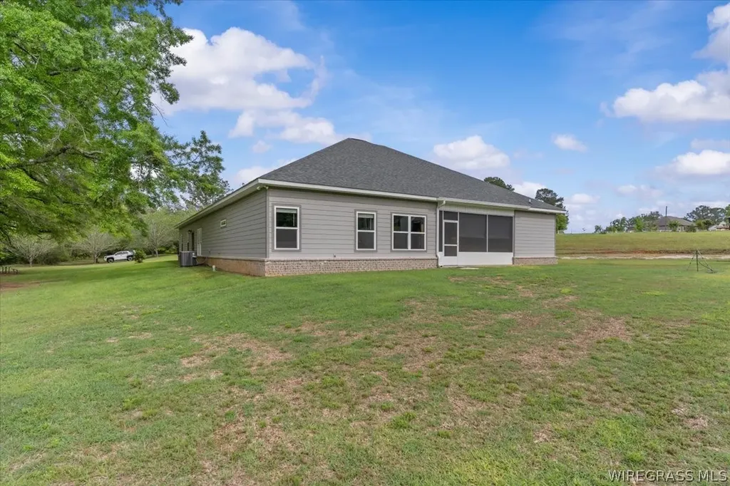 1207 County Road 1 Daleville AL 36322