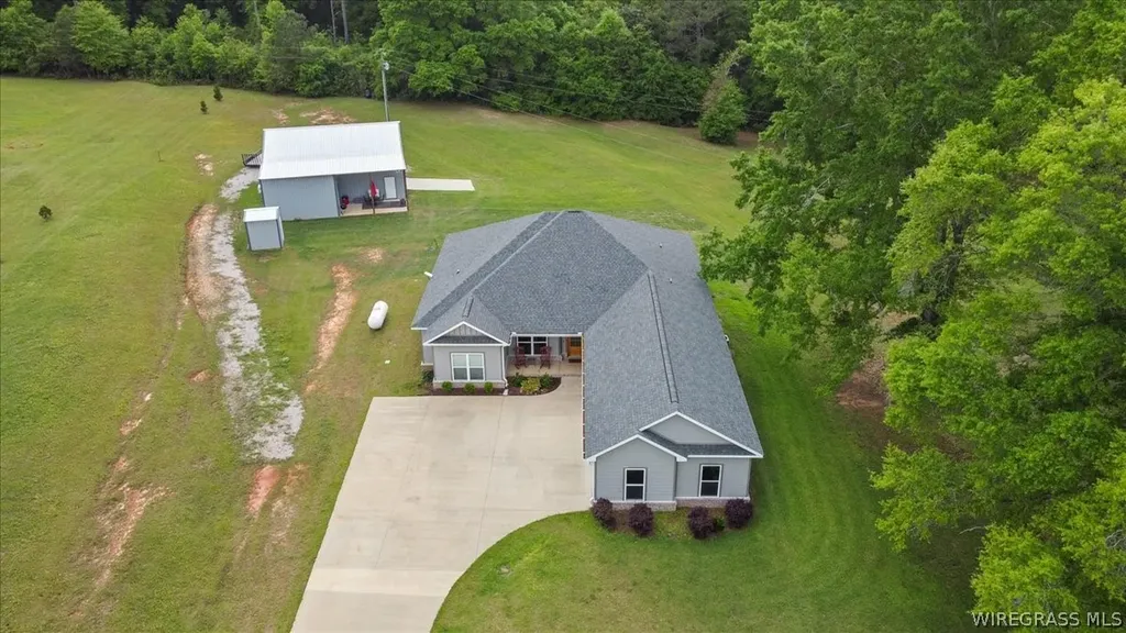 1207 County Road 1 Daleville AL 36322