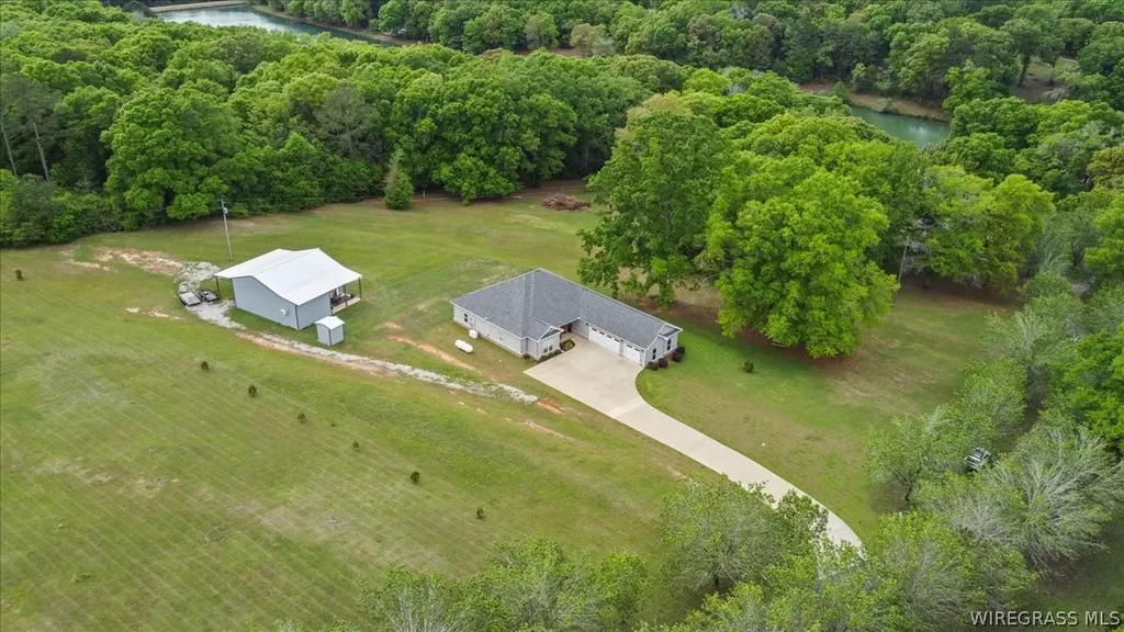 1207 County Road 1 Daleville AL 36322