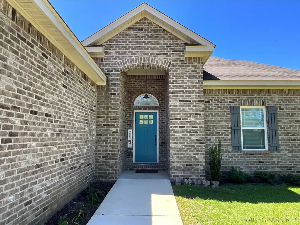 652 Doyle Road Dothan AL 36305