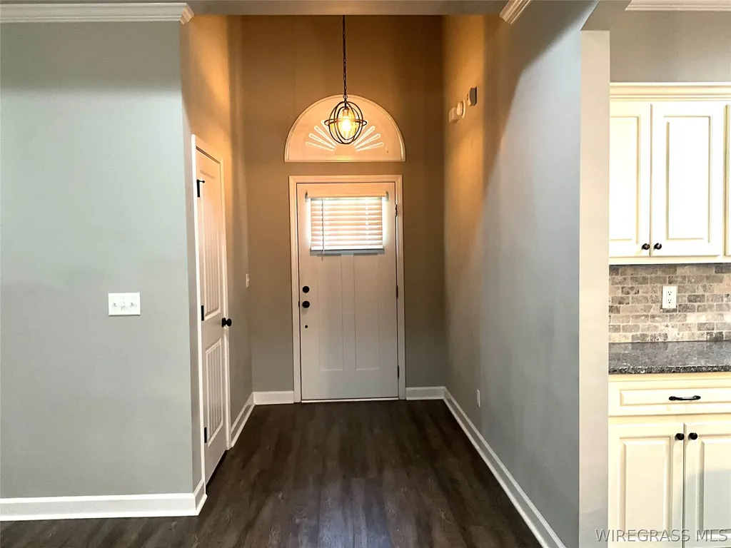 652 Doyle Road Dothan AL 36305