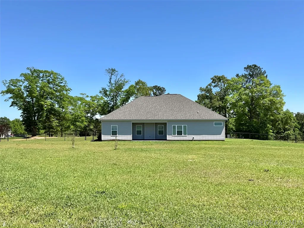 652 Doyle Road Dothan AL 36305