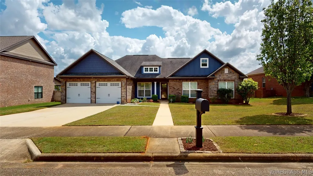 216 Squirrel Hollow Enterprise AL 36330