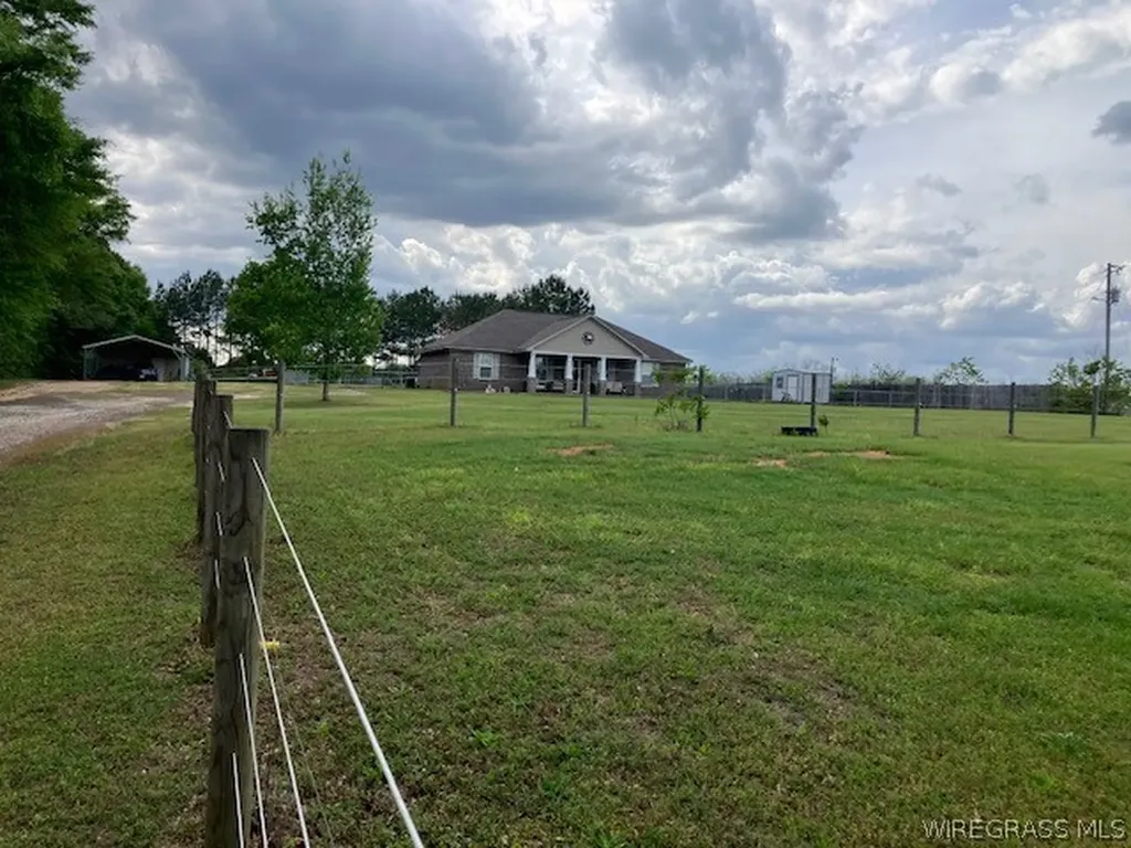 30579 Straughn School Road Andalusia AL 36421