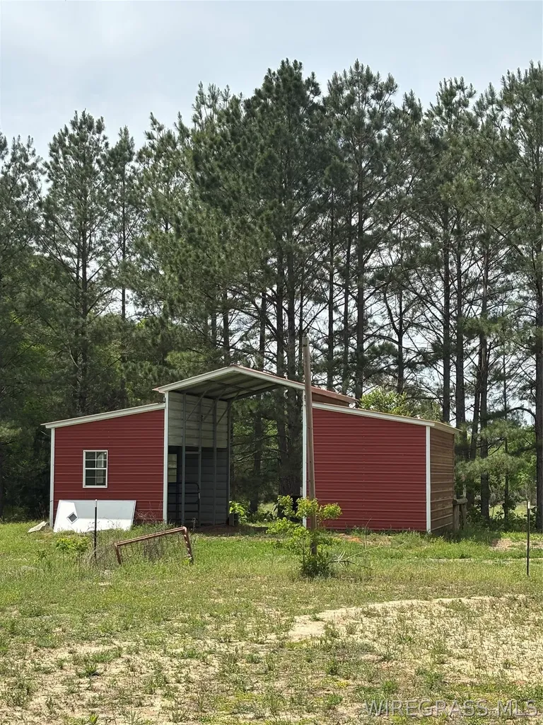 30579 Straughn School Road Andalusia AL 36421