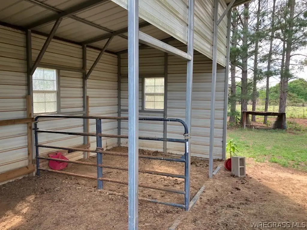 30579 Straughn School Road Andalusia AL 36421