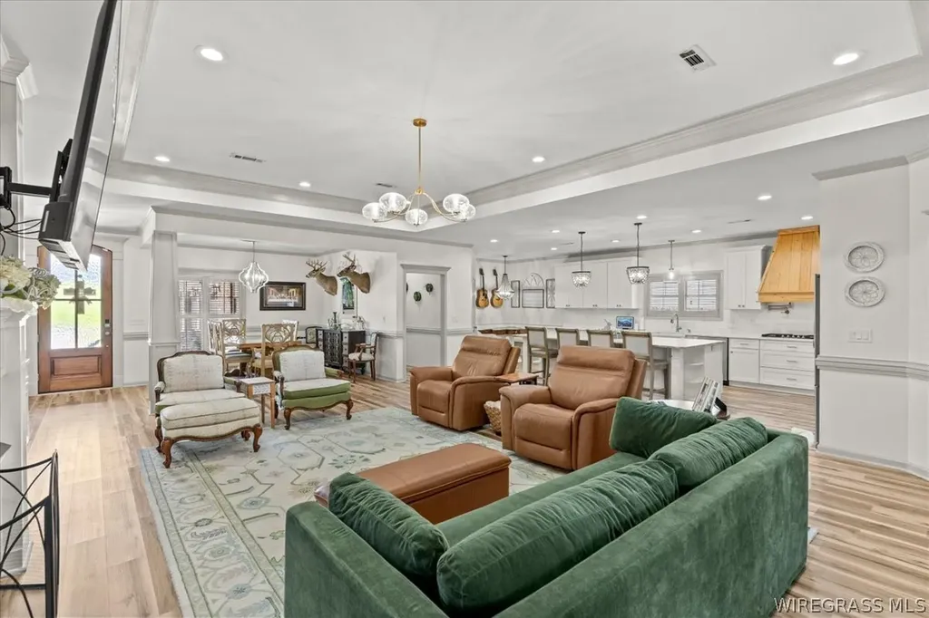 200 Central Park Circle Enterprise AL 36330
