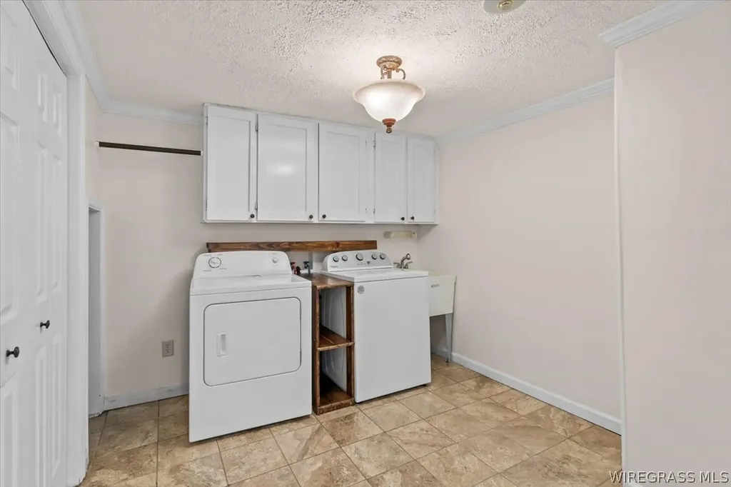 211 N John Street New Brockton AL 36351
