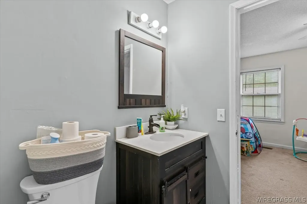 102 Pinewood Drive Enterprise AL 36330